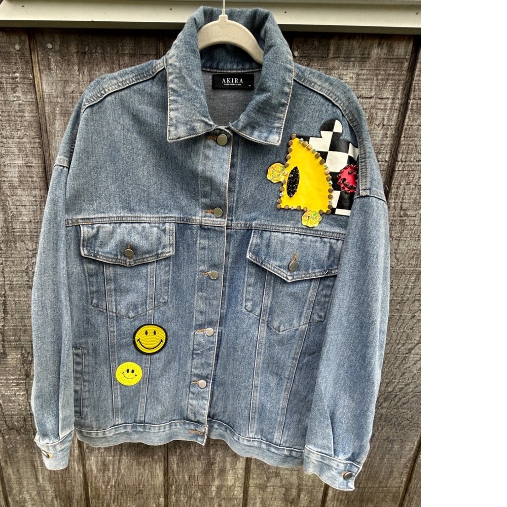 AKIRA Los Angeles Embellished Denim Jacket Medium Y2K Smiley Oversized Steetwear